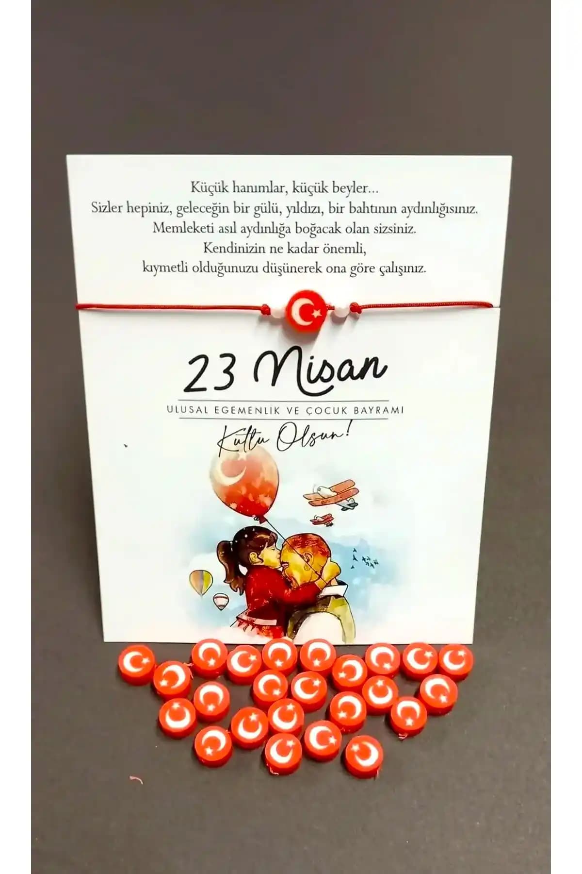 23 Nisan Ulusal Egemenlik ve Çocuk Bayramı için Renkli ve Anlamlı Hediye Seti