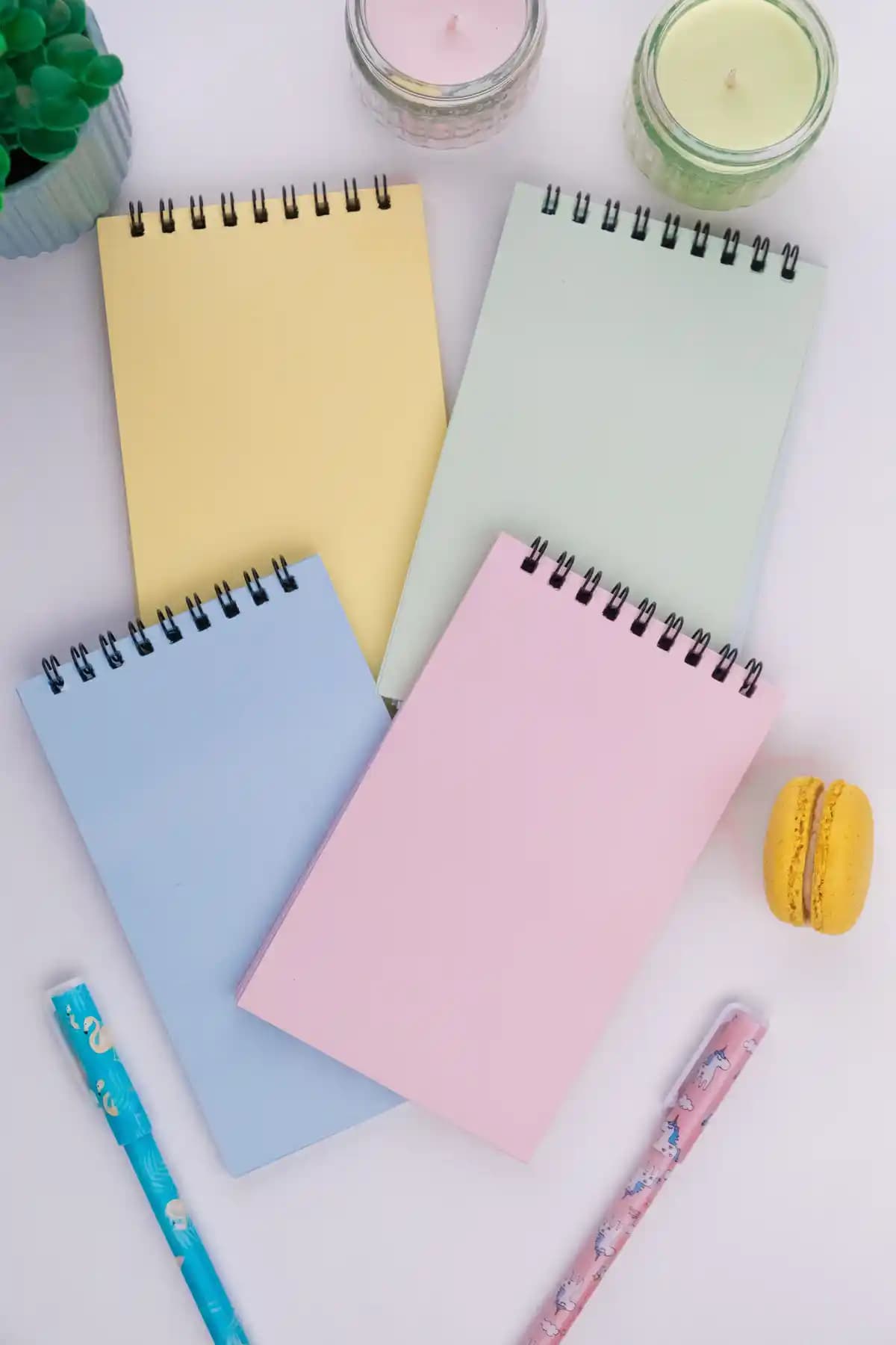 Dream Notes 4'lü Çizgisiz Defter Seti: Taşınabilir ve Estetik Tasarım Özellikleri