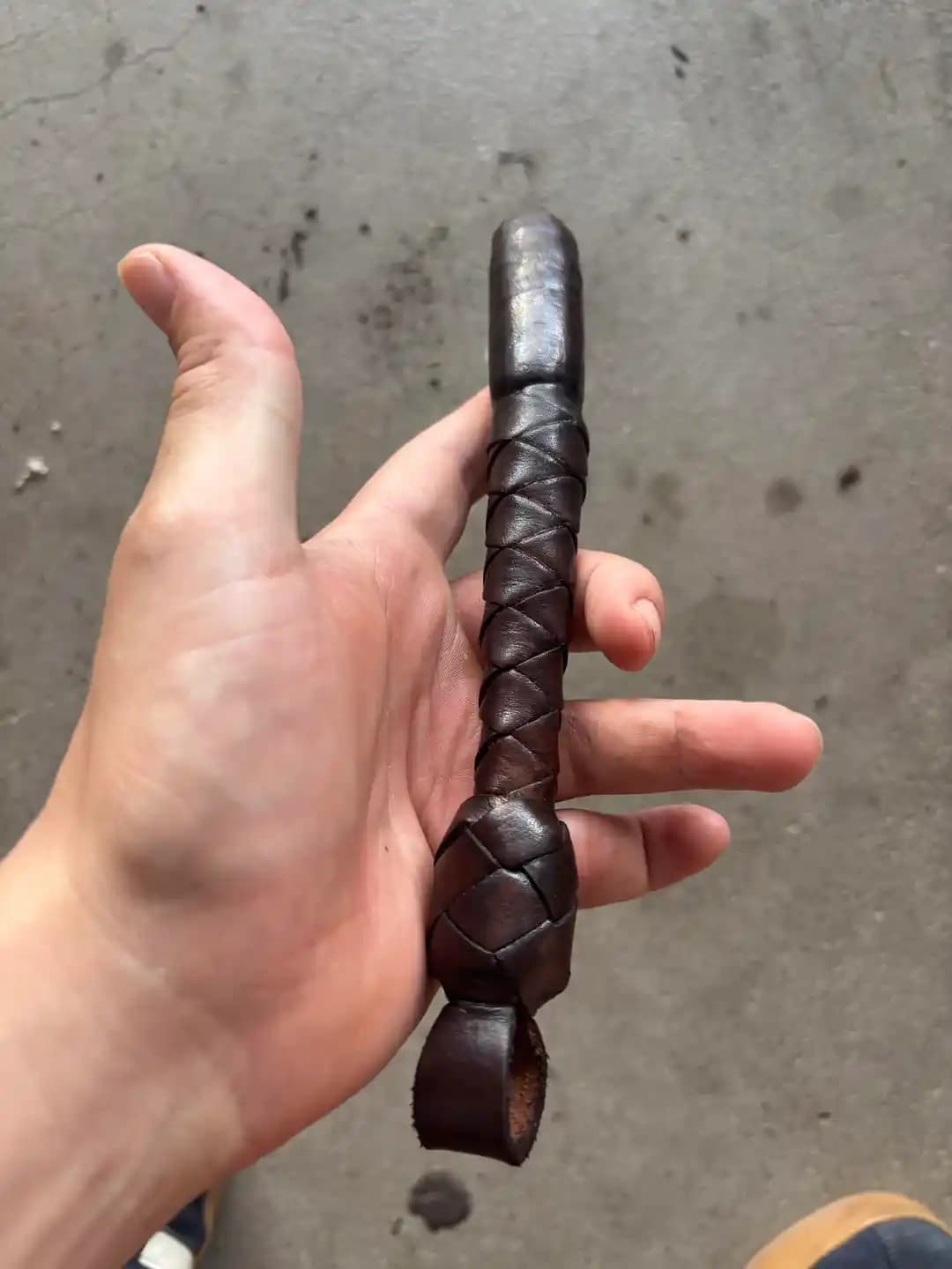 Blackjack Silahının Yapımı, Tarihçesi ve Yapısal Özellikleri Üzerine Detaylı İnceleme