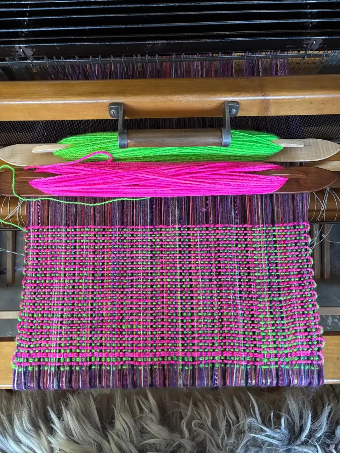 Düz Dokuma Teknikleri ve Renk Kombinasyonlarının Estetik ve Teknik İncelikleri