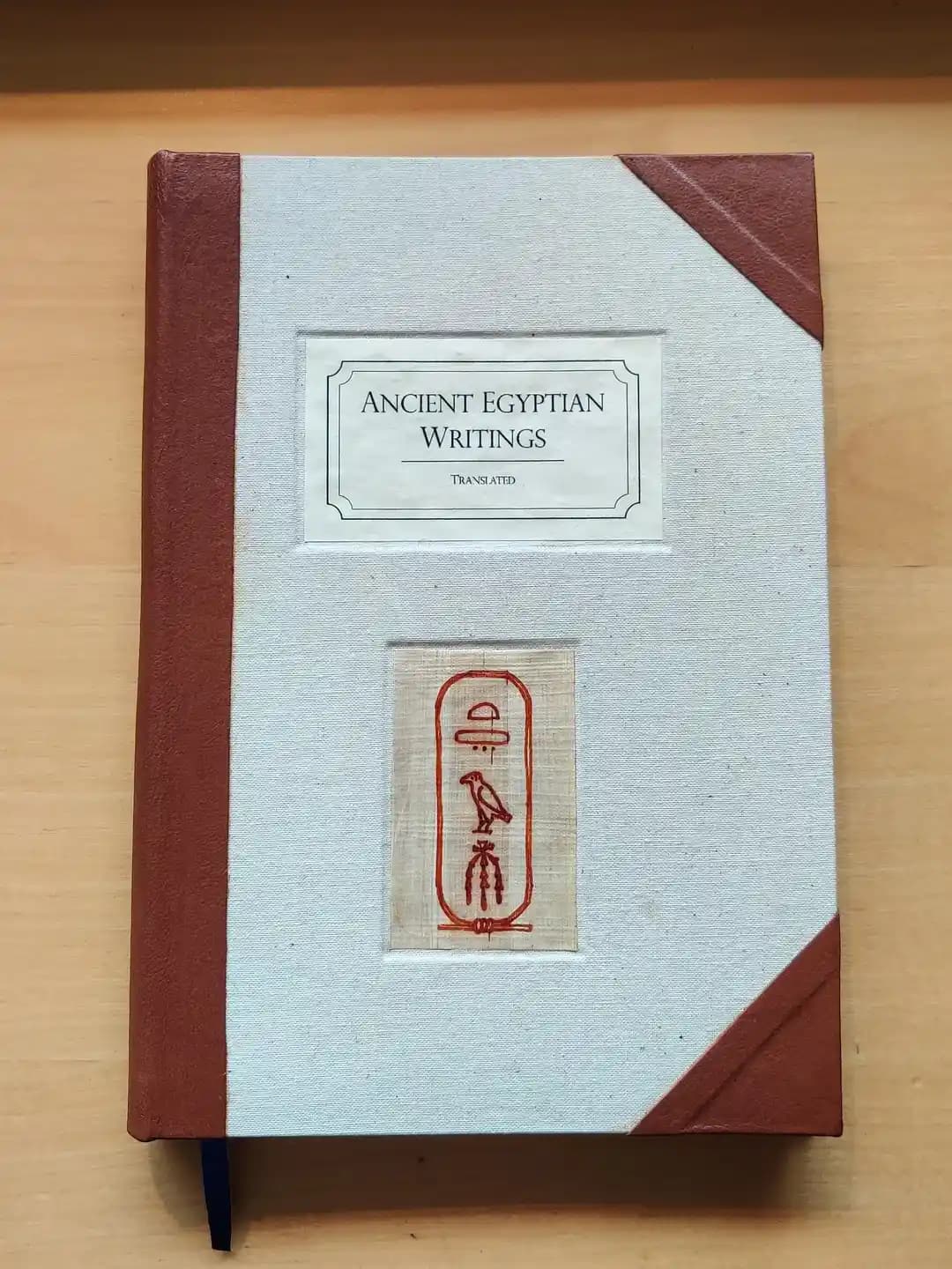 El Yapımı Kitap Ciltlemede Teknikler, Hatalar ve Öğrenme Süreci Üzerine Detaylı İnceleme