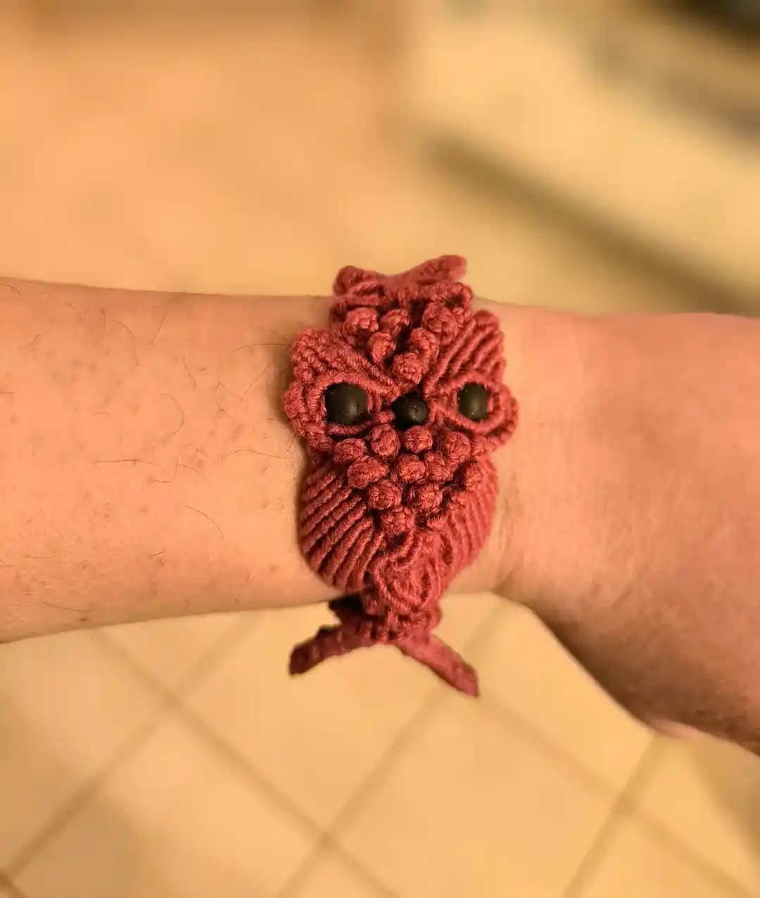 Makrame ile Baykuş Figürü Yapımı: Adım Adım Teknikler ve Malzeme Seçimi