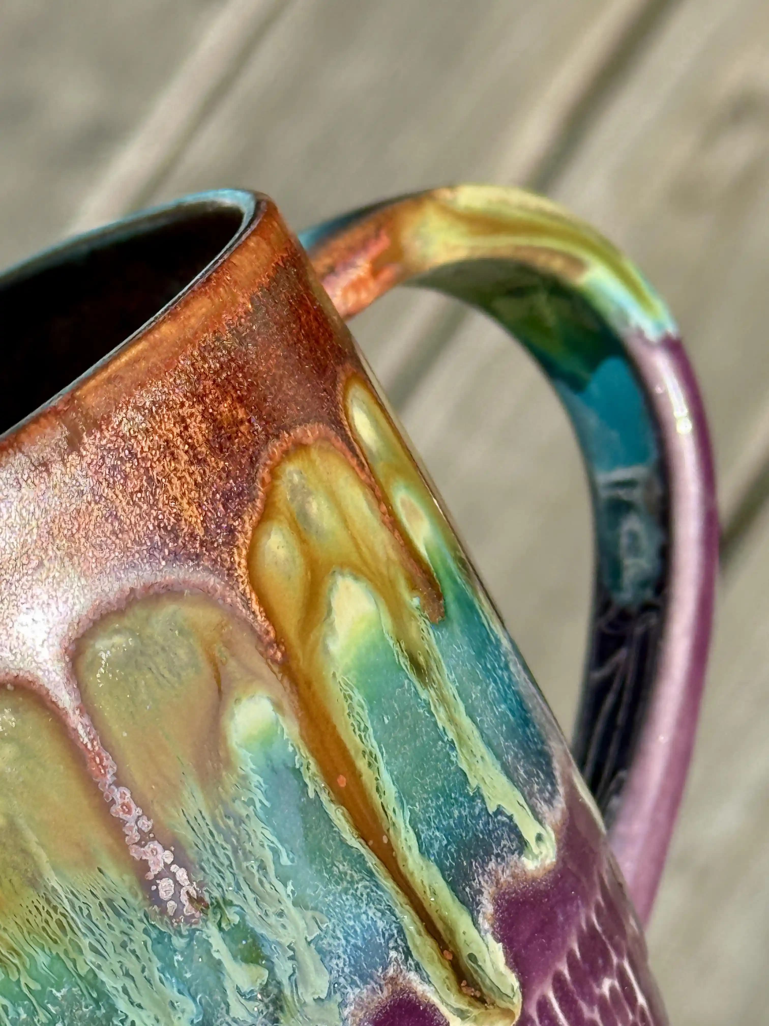 Seramikte Katmanlı Sırlama: Amaco Renk Kombinasyonları ve Uygulama Teknikleri Detayları