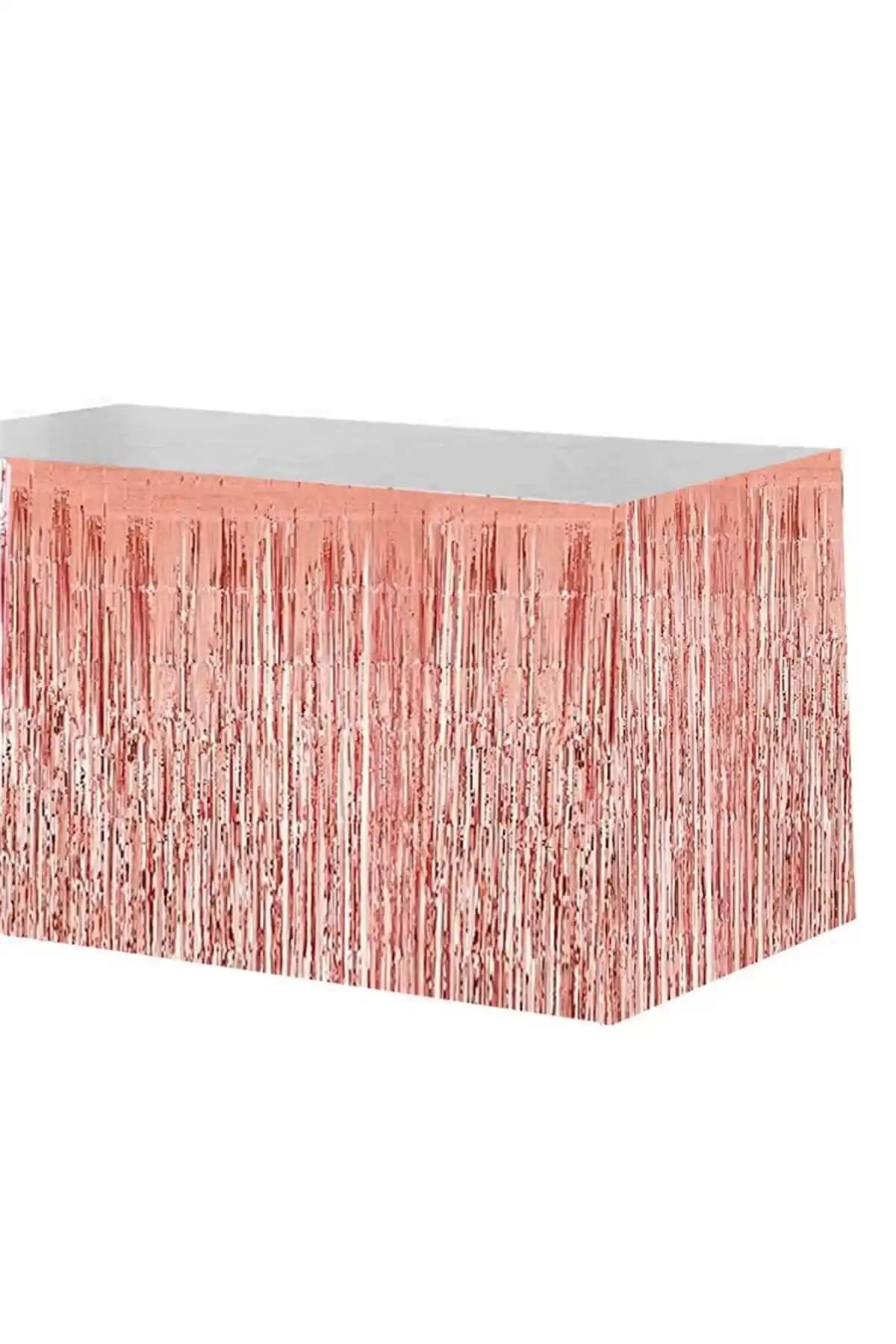 Metalik Rose Gold Püsküllü Masa Eteği Dekoratif Ürünleri İle Şık ve Modern Masa Düzeni