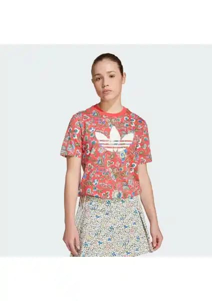 Adidas Originals x Liberty London Kids Tişörtü: Modern ve Rahat Çocuk Giyim Seçeneği