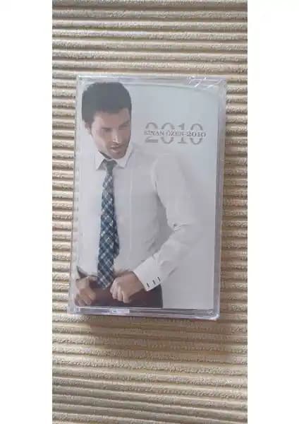 Sinan Özen 2010 Kaset Jelatinde Sahaf Koleksiyon Ürünü Güncel Fiyatlarla