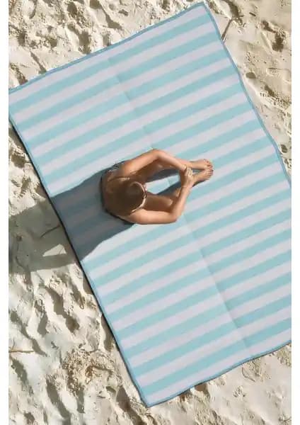 Caretta Home ve Konfor Halı Savana 8808 Karşılaştırması: Özellikler ve Kullanım Alanları