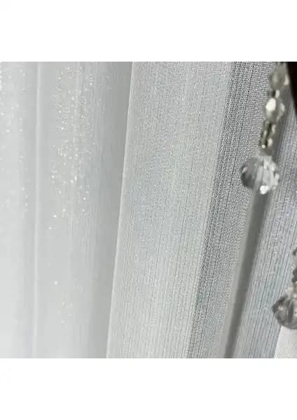 Ev Dekorasyonunda Kullanılan Tül Perdeler: Demor Home ve Taç Ürünlerinin Karşılaştırması 2