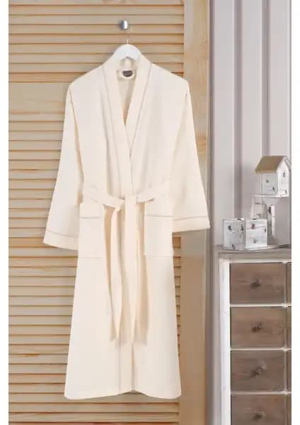 Varol Dama Serisi Bornoz Karşılaştırması Kimono ve Şal Yaka Modelleri 1