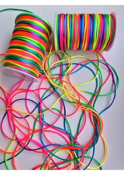 Altay Aksesuar Rengarenk Paraşüt İpi: Dayanıklı ve Canlı Renklerle Dekorasyon ve El İşleri İçin Uygun