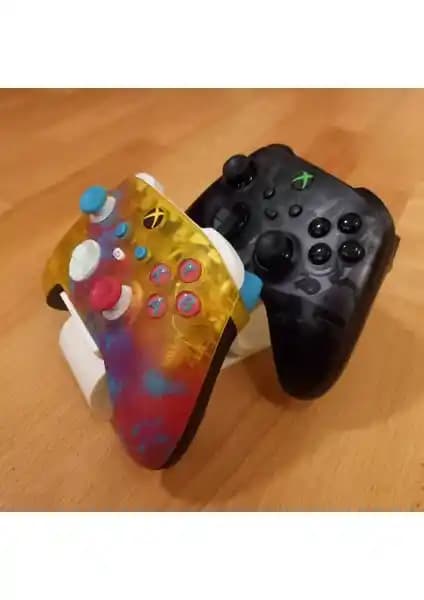 Eminem Peruk 2'li Xbox Standı ile Oyun Alanınızı Düzenleyin ve Estetik Katın