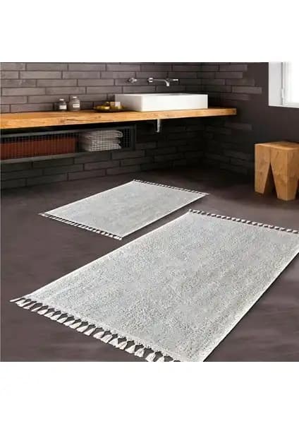 Banyo Paspası Seçiminde Karşılaştırma: English Home ve Saraz Halı Ürünleri Analizi 2