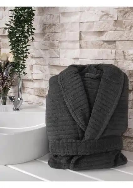 Baveno Home ve Soley Panthera Bornozları Karşılaştırması: Hangi Model Size Uygun