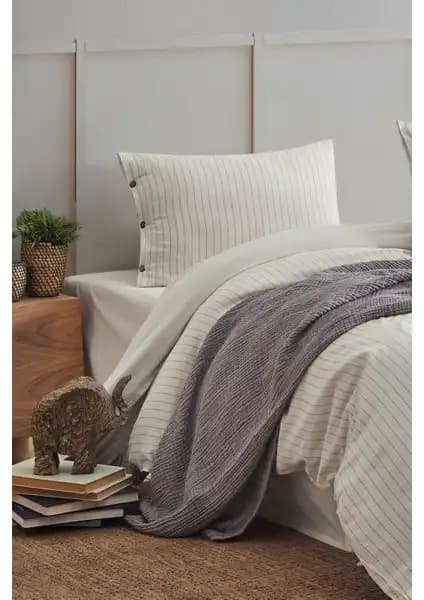 Berolige Easy Refine ve Karaca Home 4 Element Blush Nevresim Takımları Karşılaştırması 1