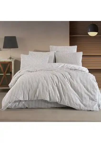 Eliyuf Akaza ve Formeya Nevresim Takımları Karşılaştırması: Hangi Ürün Daha Uygun?