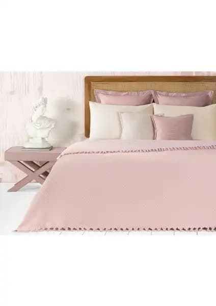 English Home Bloomy Stripe ve Madame Coco Stephane Tek Kişilik Yatak Örtüsü Karşılaştırması 2