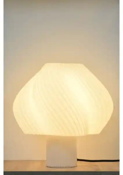 Ev Dekorasyonuna Uygun Modern Abajur Karşılaştırması: Creamaura ve Homing Milano