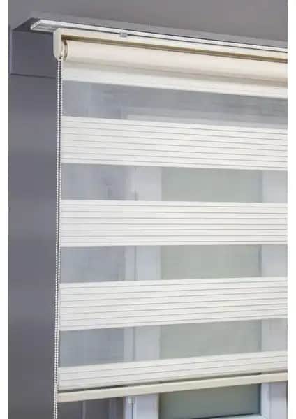 Ev Dekorasyonuna Uygun Stor Perde Modelleri Karşılaştırması ve Seçim Rehberi
