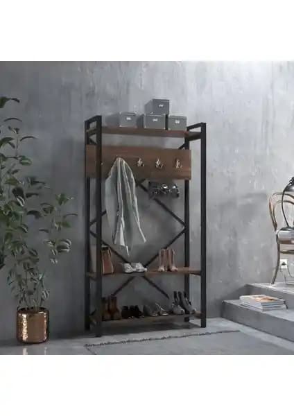 Evdemo Berceste Vestiyer ve Zuesse Metal Ayaklı Portmanto Karşılaştırması