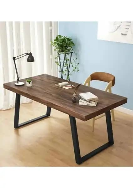 İki Popüler Çalışma Masası Karşılaştırması: Enjoy Life Ahşap ve Robin Home Modeli 1