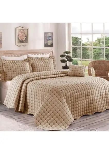 Kadınca Dükkan ve Linens Vita Çift Kişilik Yatak Örtüsü Karşılaştırması 1