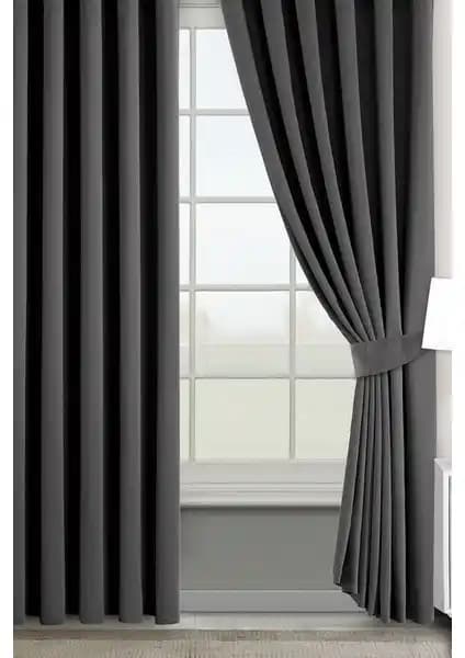 Karartma ve Gözlü Perdelerin Karşılaştırması: Hangi Perde Sizin İçin Uygundur?