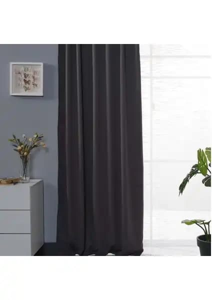 Karmaş Home ve Miabella Home Karartma Perdeleri Karşılaştırması 2