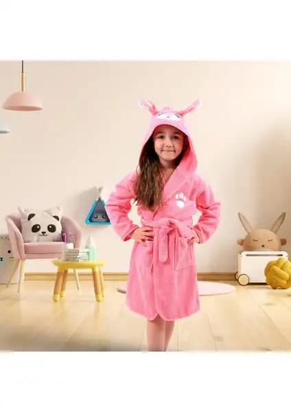 Lavin Kapşonlu ve Safir Tiny Çocuk Bornozları Karşılaştırması: Hangi Model Daha Uygun 1