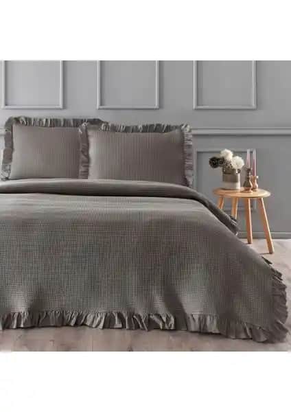 Linens Bsp ve Linens Vita Yatak Örtüsü Setleri Karşılaştırması 2023