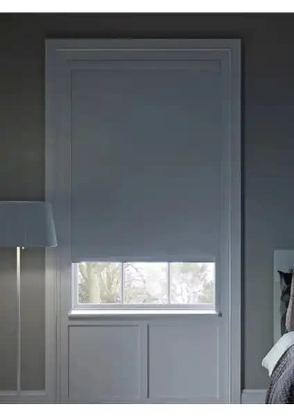 Lüks House ve Venassa Blackout Stor Perde Karşılaştırması: Uygun Seçim Nasıl Yapılır 2