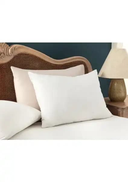 Madame Coco Mikro Yastık ve Teksnil Home Boncuk Silikon Yastık Karşılaştırması 1