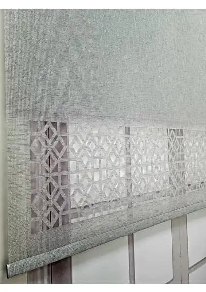 Perde Modelleri Karşılaştırması: BBB Çift Mekanizmalı Tül ve Stor ile Zebra Stor Perde Özellikleri 1