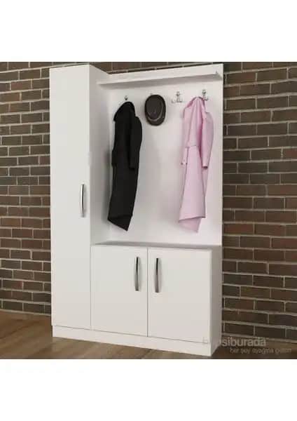 Portmanto Seçiminde Karşılaştırma: Decorotika Naturel ve Remaks Şirince Modelleri Analizi