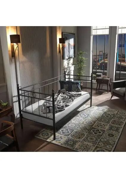 Unimet Alpas ve Unimet Daily Tek Kişilik Sedir Divanları Karşılaştırması 1
