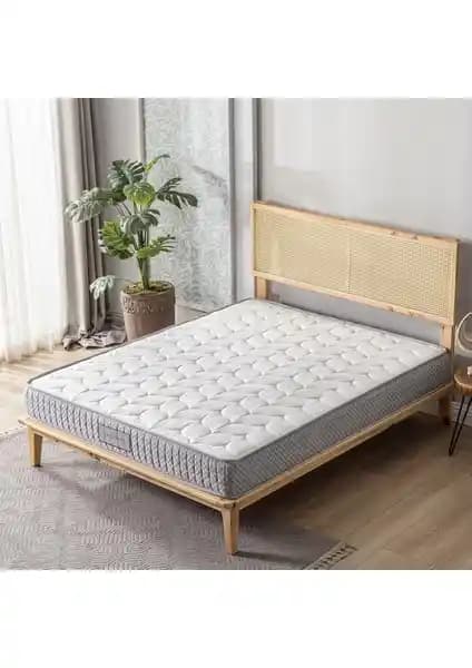 US. Sleeping Yatakları Karşılaştırması: Ortopedik Natural Visco ve Saracens Torba Yaylı Modeli