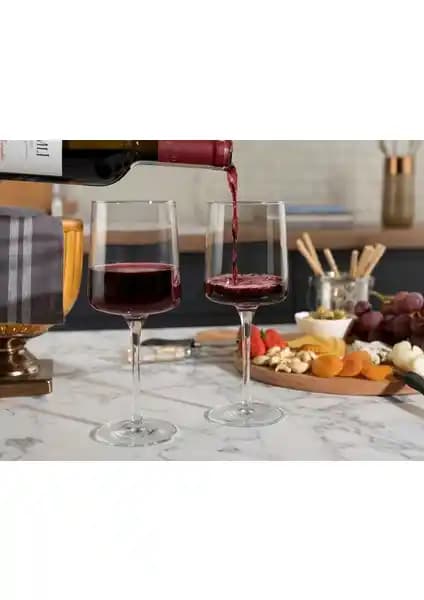 Madame Coco Musette 4'lü Şarap Kadehi Seti Estetik ve Fonksiyonellik Bir Arada