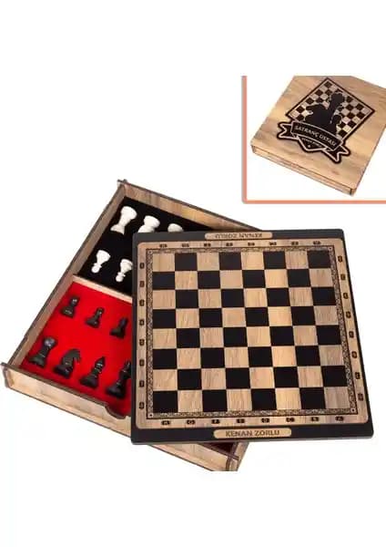 İsimlik Sepeti Özel Tasarım Satranç Takımı: Şık ve Fonksiyonel Kişiye Özel Satranç Seti