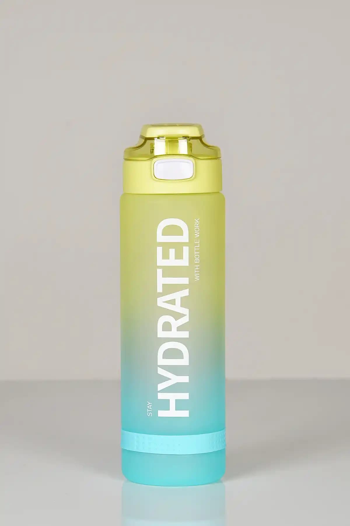 1 L Kapasiteli Motivasyonel Su Şişesi: Tasarım, Güvenlik ve Kullanıcı İçgörüleri