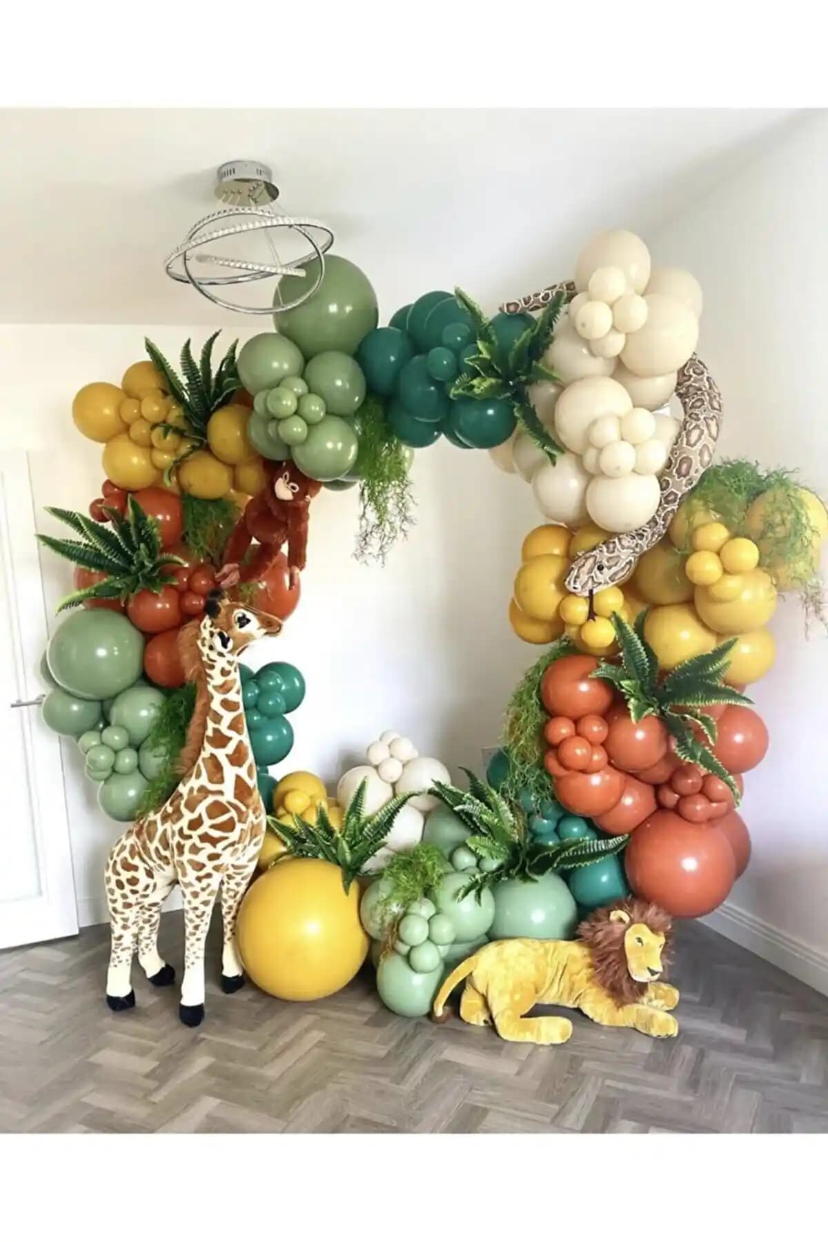 Safari Temalı Doğum Günü İçin 65 Balon ve 5 Metre Zincirli Dekor Seti