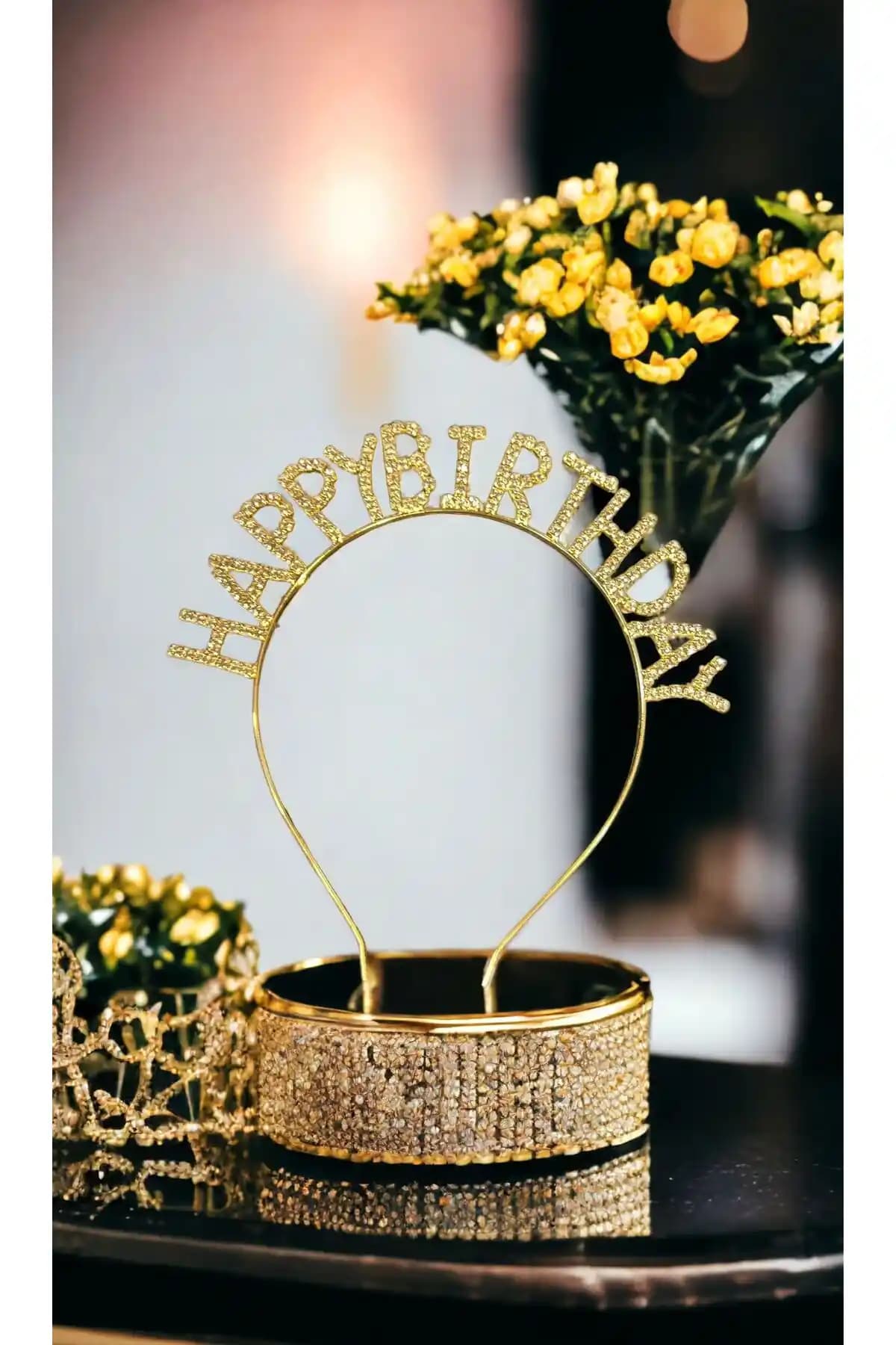 Happyland Gold Renk Kristal Taşlı Doğum Günü Parti Tacı Şıklık ve Zarafet İçin