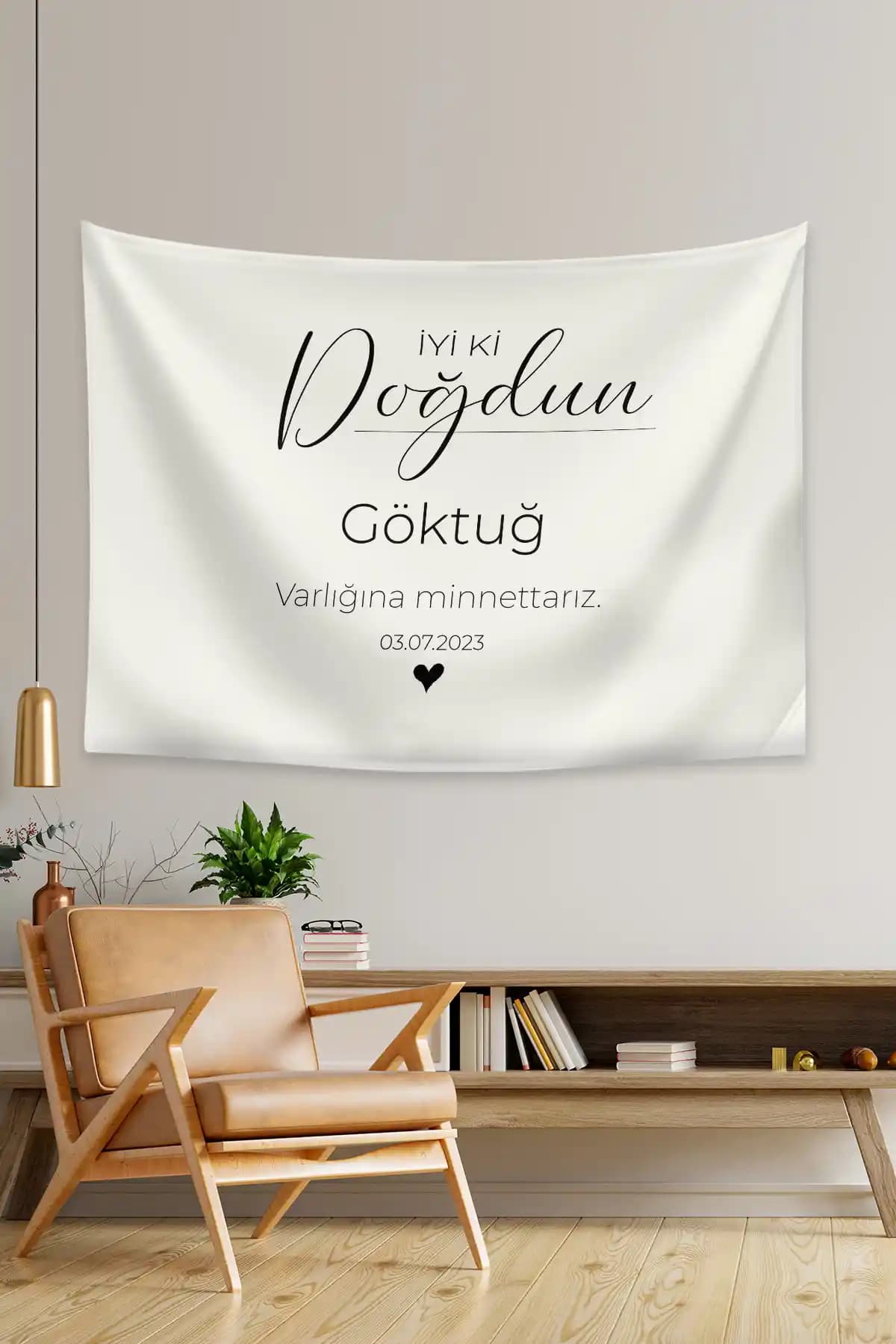 Vagonik Kişiye Özel Doğum Günü Happy Birthday Duvar Örtüsü ile Kutlamalarınıza Renk Katın