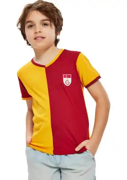 GS Store Galatasaray Çocuk Metin Oktay ve Match Day Tişört Modelleri Karşılaştırması