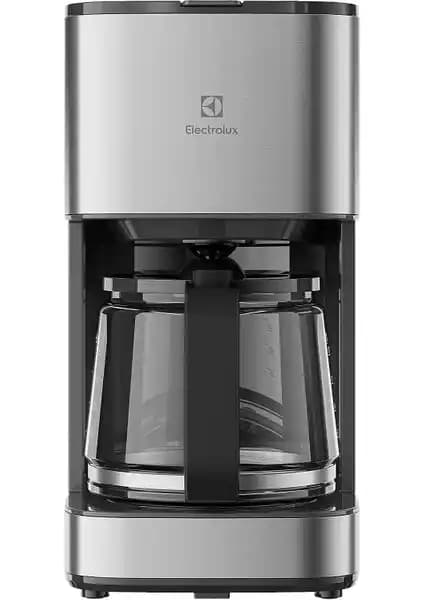 Electrolux E3CM1-3ST Fitre Kahve Makinesi: Modern Tasarım ve Gelişmiş Özelliklerle Kahve Keyfi