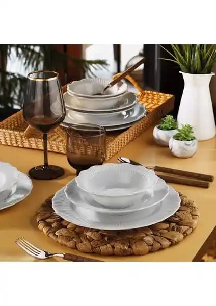 Porland Frilly Beyaz 18 Parça Yemek Takımı Modern Tasarım ve Dayanıklılık