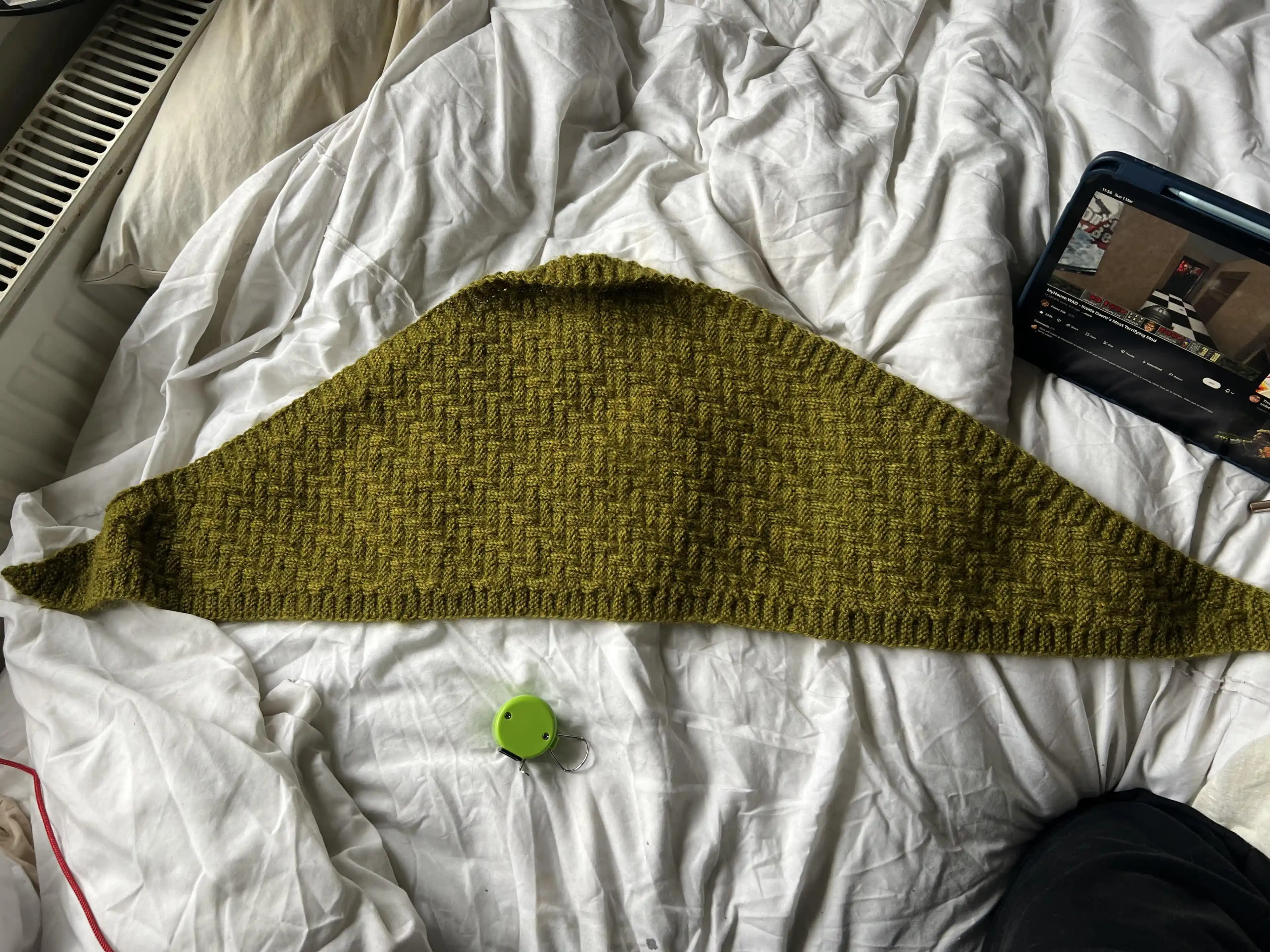 Başlangıç Seviyesi İçin Rattan Atkı Örgü Modeli: Teknik Detaylar ve Deneyimler