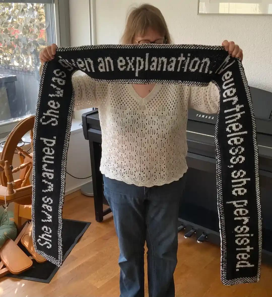 Çift Örgü Tekniği ve She Persisted Atkısı ile UFO Projelerinin Tamamlanması