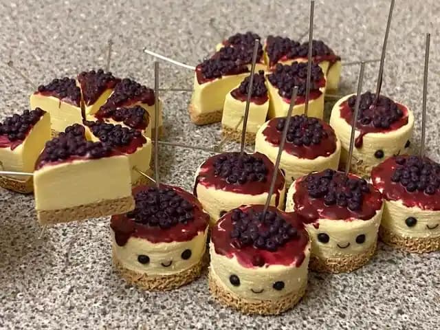 Polimer Kil ile El Yapımı Böğürtlen Tasarımları: Teknikler ve Kullanım Alanları