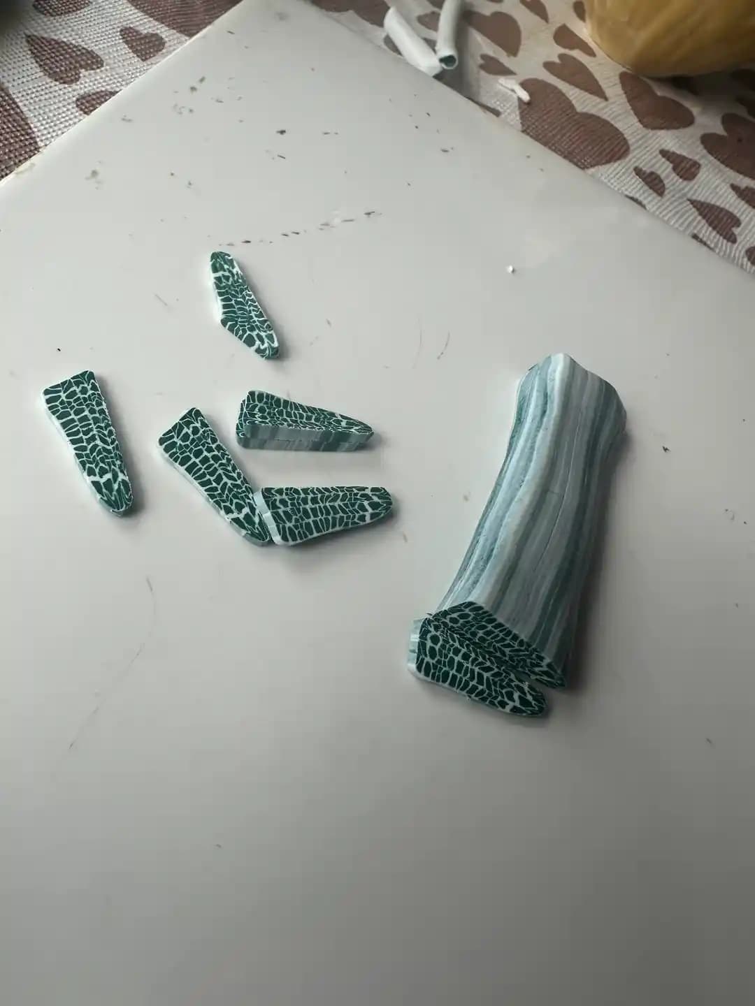 Polimer Kil ile Mini Serada Cane Tekniği ve Gerçekçi Bitki Modelleri Oluşturma