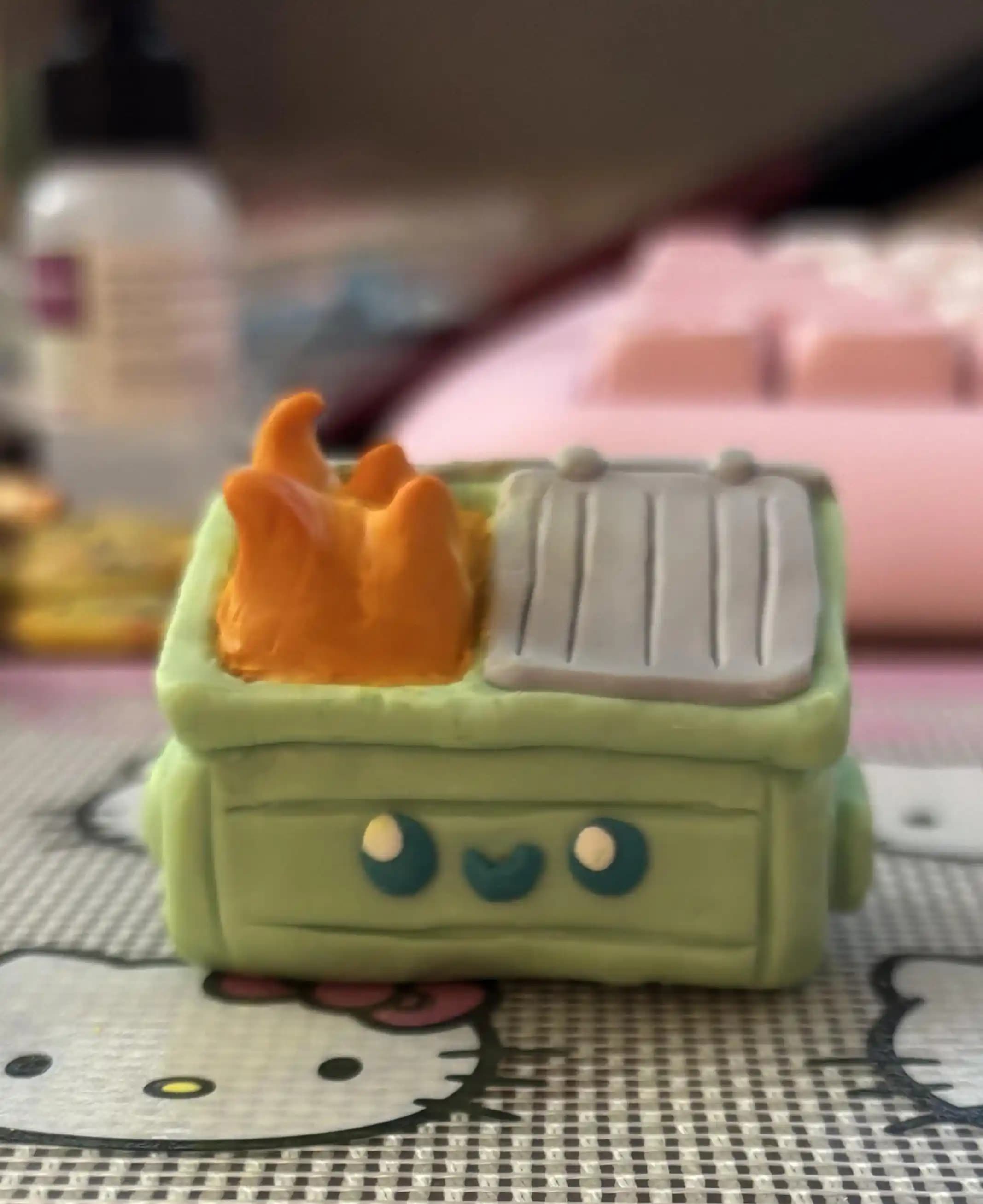 Polimer Kilden Çöp Kutusu Yangını Figürü Yapımı: Teknikler ve İpuçları