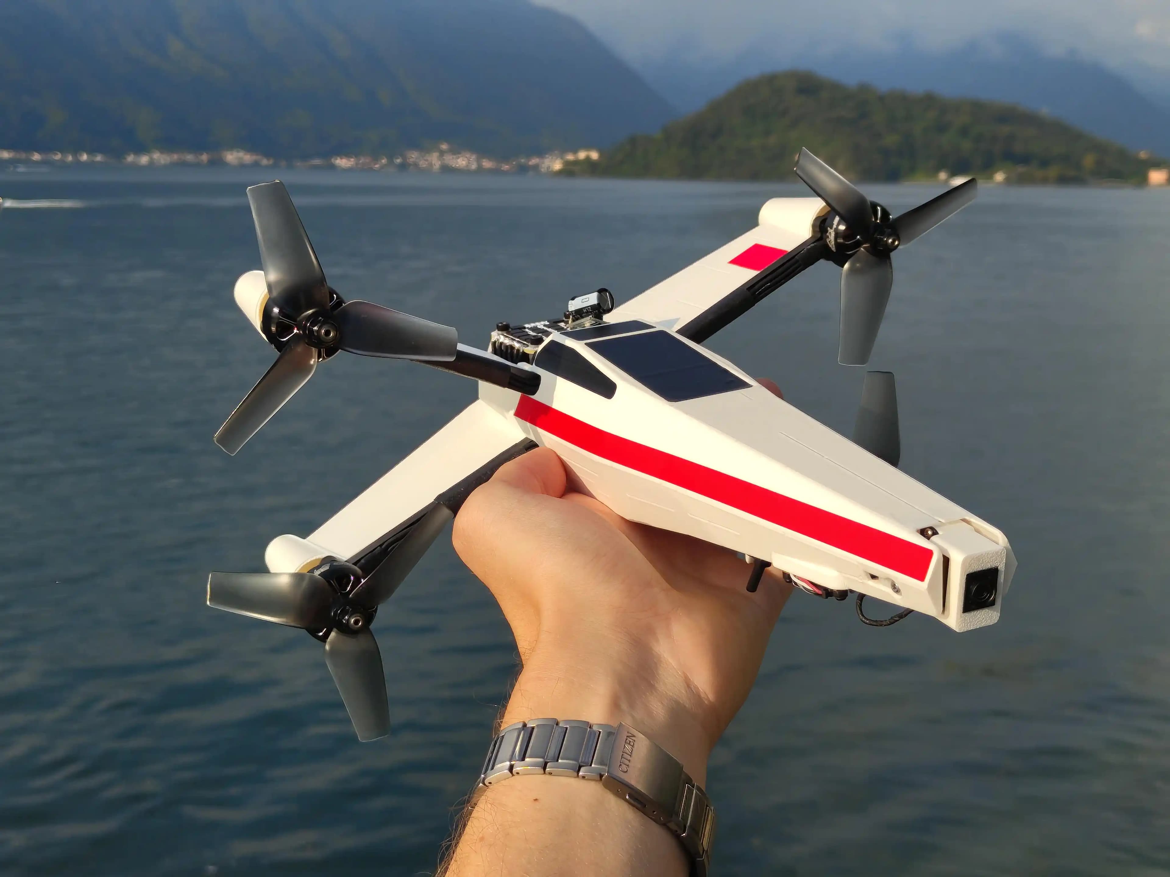 Star Wars X-Wing Tasarımlı Drone: Uçuş Mekaniği ve Tasarım Çözümleri